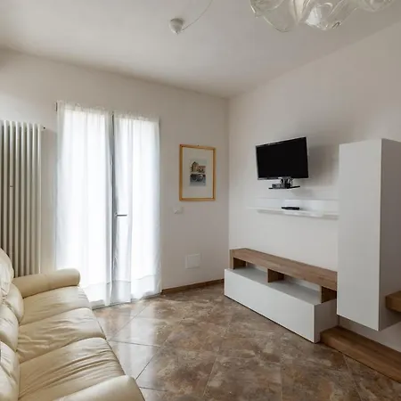 Dom wakacyjny Casa Valentina Carrara